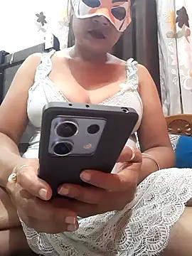 rani076144 from StripChat is Freechat