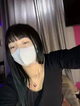 Shylasian from StripChat is Freechat