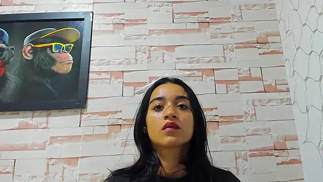 Skarleth_Miranada from StripChat is Freechat