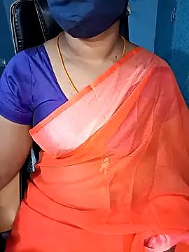 Tamil-hotwife from StripChat is Freechat