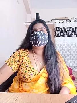 Your-mohana from StripChat is Freechat