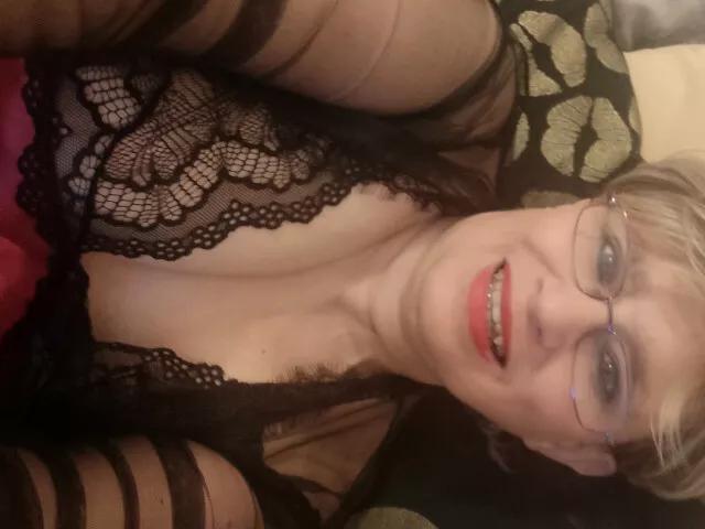 Samanthasexy from xCams is Freechat