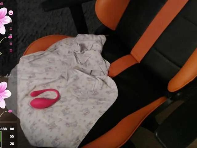 Freechat crystalyss on BongaCams