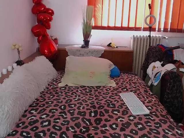 Freechat MilfDolores on BongaCams