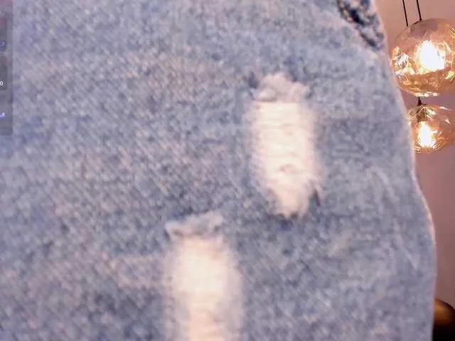 Offline ViolettCastel on BongaCams