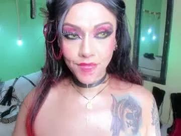 Avatar of angelina_james_