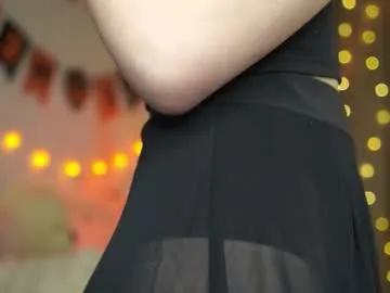 beckymadsons —  Let's reach 65000+ TODAY! I'm a #teen #18, #new #shy here, but already the best #bigass on CB  - Goal: Air kiss  [15 tokens left]