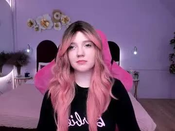 Freechat carolinasherry on Chaturbate