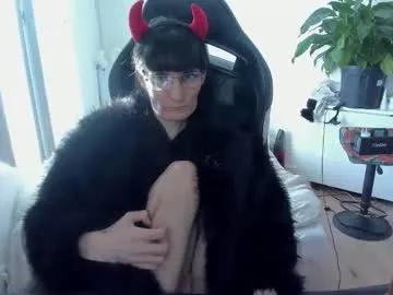 ceriselapine on Chaturbate