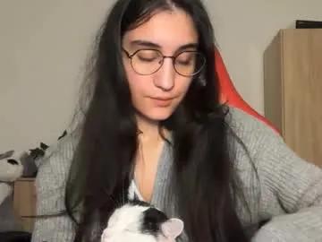 cherriclaybaugh —  Flash my wet pussy #18 #new #lovense #young #teen [140 tokens remaining]