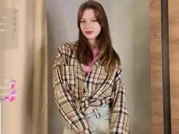 cherrymira — GOAL: Remove hands from chest for 20 seconds [232 tokens remaining] 