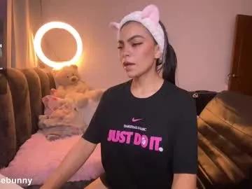 Freechat daddysweeeetbody on Chaturbate