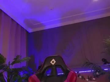 devilinee — Warm kiss in ur pretty face <3 [12 tokens left] #daddy #skinny #c2c #feet #deepthroat