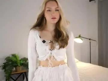 Freechat emmiemurray on Chaturbate
