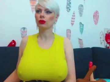Group forever_barbie on Chaturbate