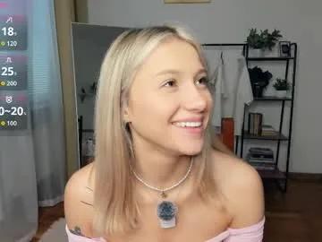 glossybabe_ — wish me luck ! lovense work !? ... call me Cherry :) #18 #bigboobs #new #blonde #teen [6 tokens remaining]