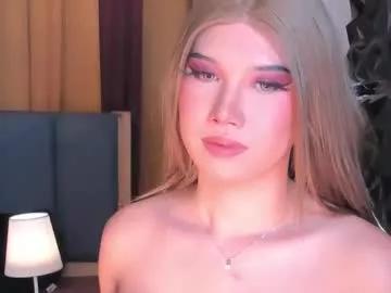 Freechat jchugecock on Chaturbate