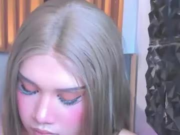 Freechat jchugecock on Chaturbate