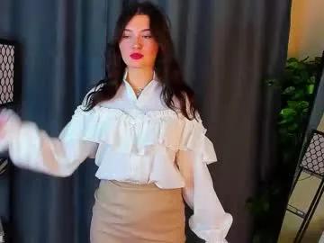 jennifferfrobish — Goal - lick my fingers close to camera. Hello everyone, my name is Jenniffer, I'm #new here. #shy #cute #18 #young [28 tokens remaining]