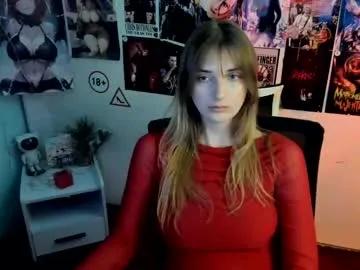 karla_flower — GOAL: Make me happy [281 tokens remaining] Welcome to my room! #shy #young #skinny #bigboobs #new