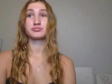 Freechat kellykeat on Chaturbate