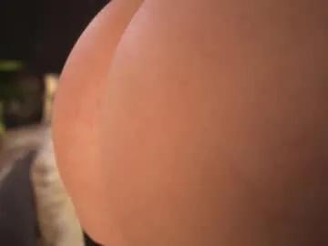 kinkylina_ — GOAL: Play with tongue and ice [446 tokens remaining] Help me reach 200 thumb up #goddess #latex #femdom #mistress #nylon