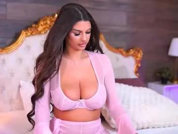 kiss_jess — Big boobs looking for big hands to hold them, may them be yours?? // GOAL: Lets heat this pussy up first [333 tokens left] #bigboobs #lovense #bigass #blowjob #squirt