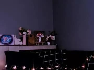 Freechat lina2d_tyan on Chaturbate