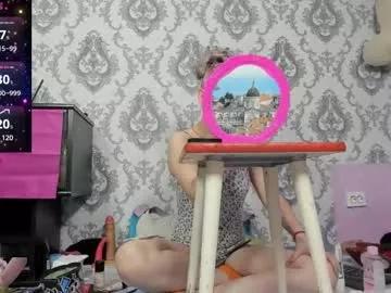 Freechat little_letti on Chaturbate