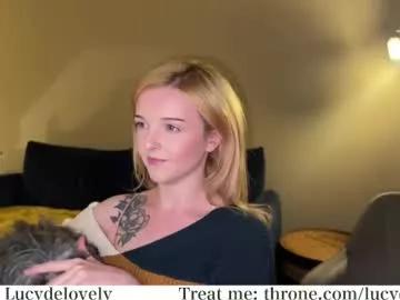 Freechat lucydelovely on Chaturbate