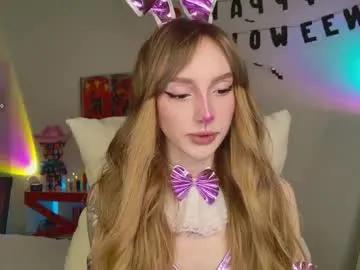 Private lunainnk on Chaturbate