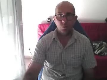 mat11efou on Chaturbate