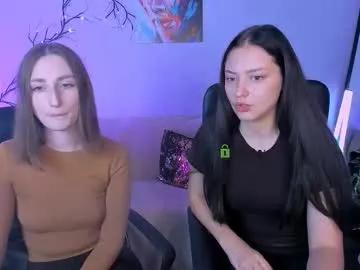 miki_nikki on Chaturbate 