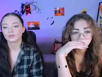 miki_nikki on Chaturbate 