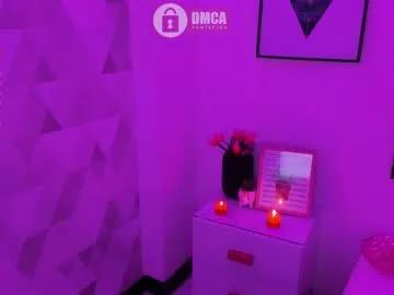 mila_kiitty on Chaturbate