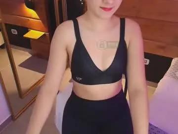 mila_kiitty on Chaturbate