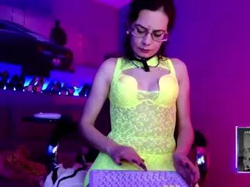 Freechat milanapure on Chaturbate