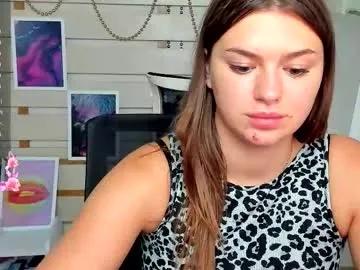 monika_youu on Chaturbate