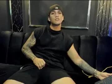 Freechat mr_maximo on Chaturbate