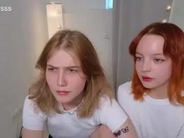 Away my_mia_ on Chaturbate