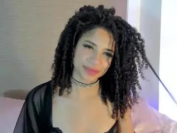 Away naomidawsonn on Chaturbate