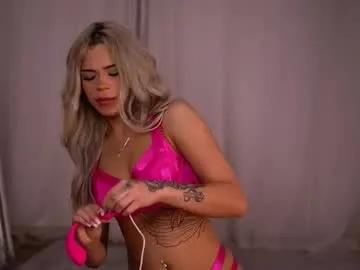 Freechat nickybennz on Chaturbate