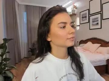 nicoleluuv on Chaturbate
