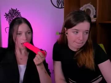 Freechat nika_still on Chaturbate