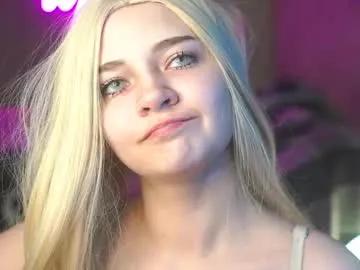 nikoli_naw on Chaturbate