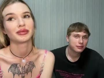 Freechat pussymoneywet on Chaturbate