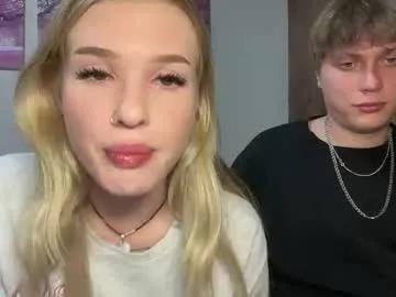 Freechat pussymoneywet on Chaturbate