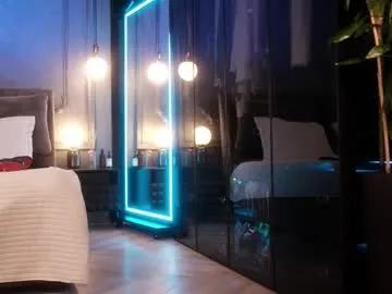 Freechat rikka_moore on Chaturbate