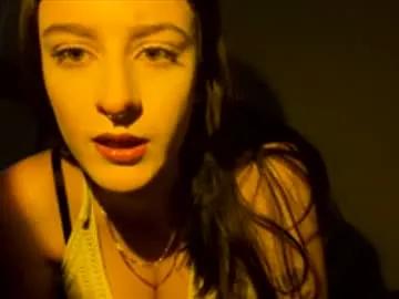 skinnyangel21 — Freechat on Chaturbate