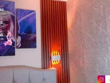 sophi_thaylorr on Chaturbate